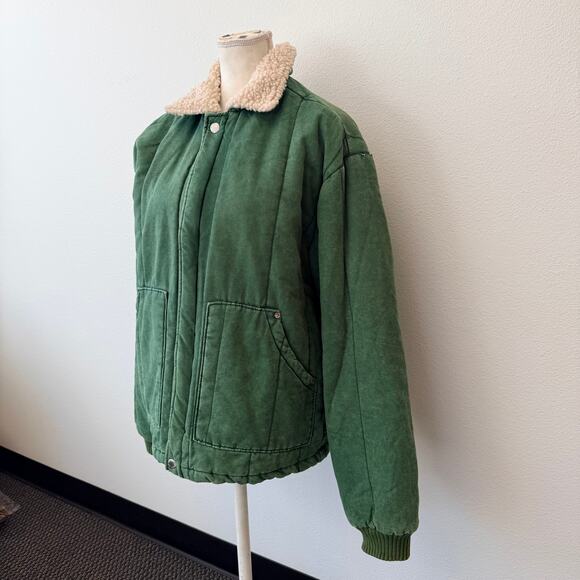 BDG Shearling-Collared Quilted Green Warm Bomber Jacket Coat Men’s Size S - Picture 3 of 14